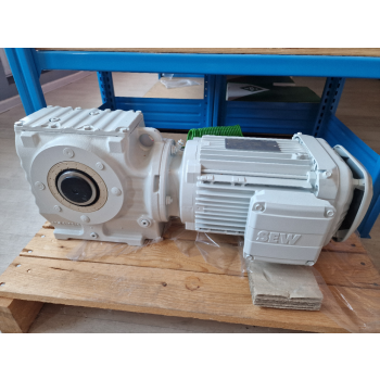 Motoreduktor SEW SA67 DRN90L4/C